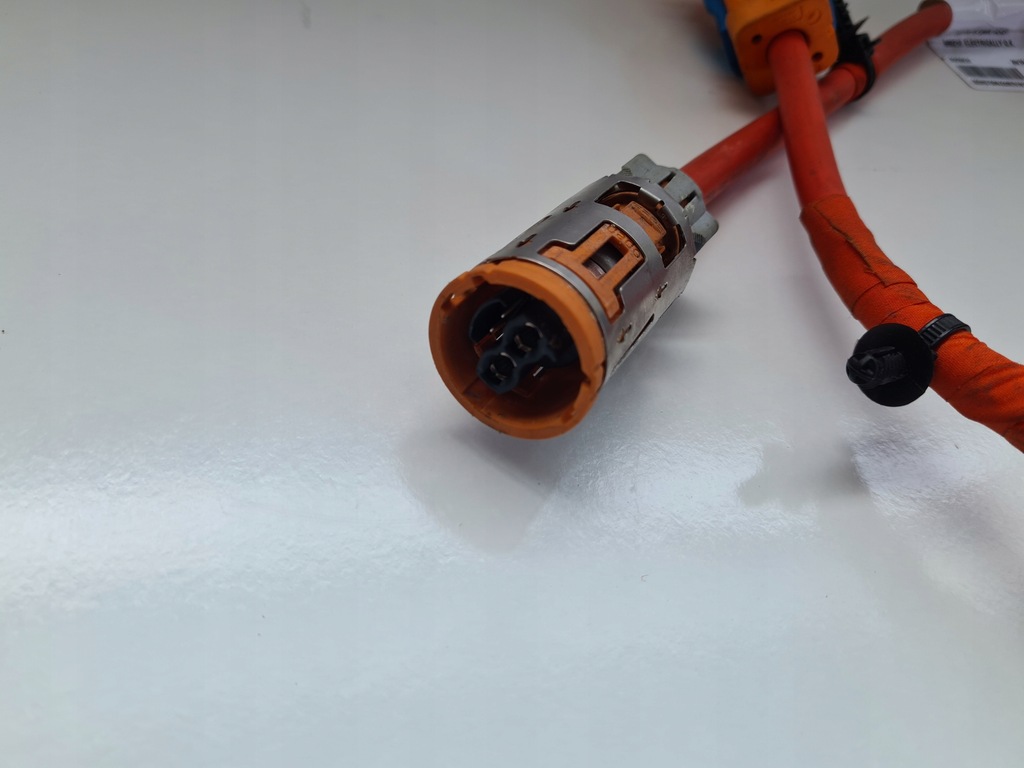 фото №4, Шланг жгут wysokiego напряжения компрессор polestar 2 ii 2020-