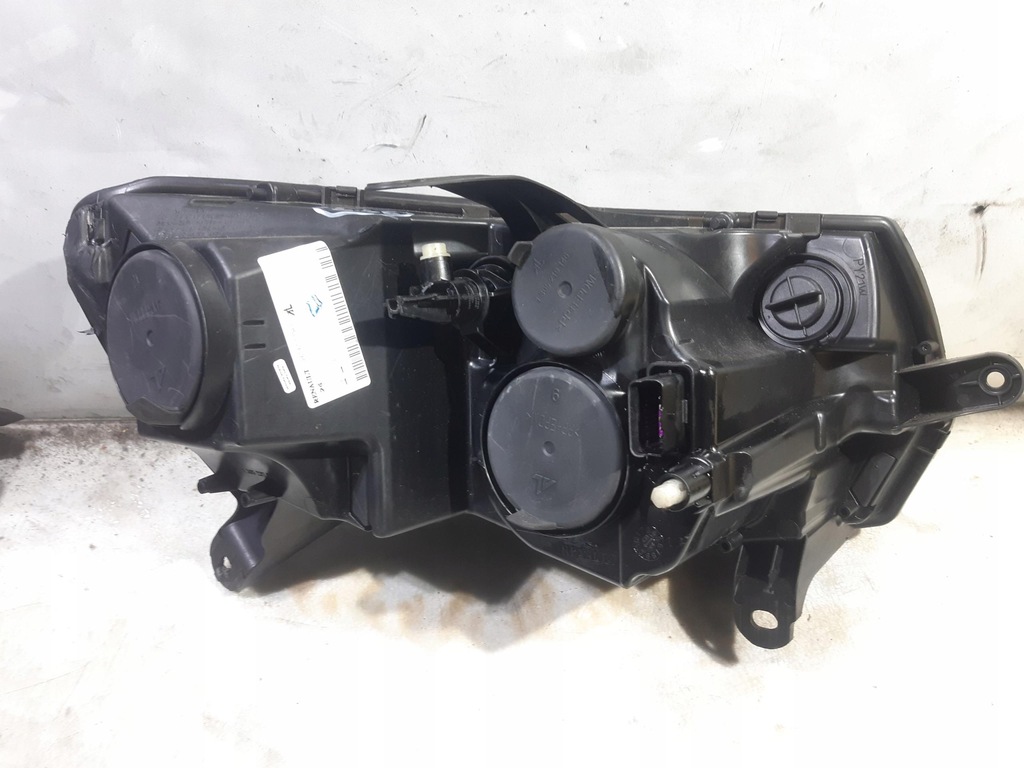 фото №4, Лампа левый перед renault sandero ii 260607796r