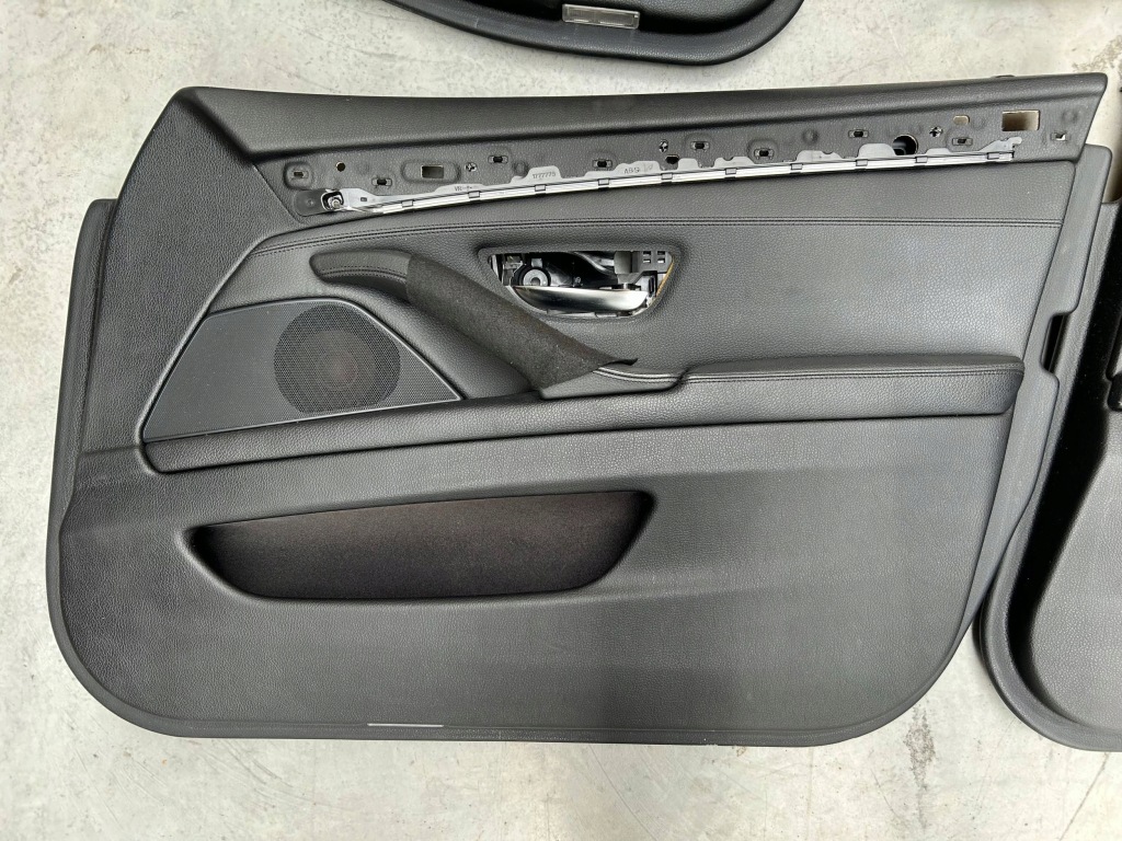 фото №15, Сидіння заднє сидіння обшивки bmw 5 f10 шкіра електричний підігрів пам'ять амбiєнтне