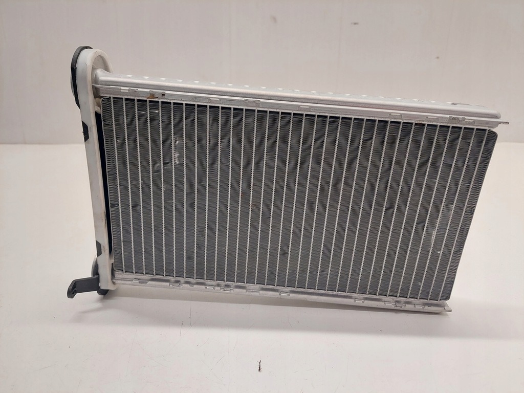 фото №1, Bmw 1 f20 радиатор отопителя