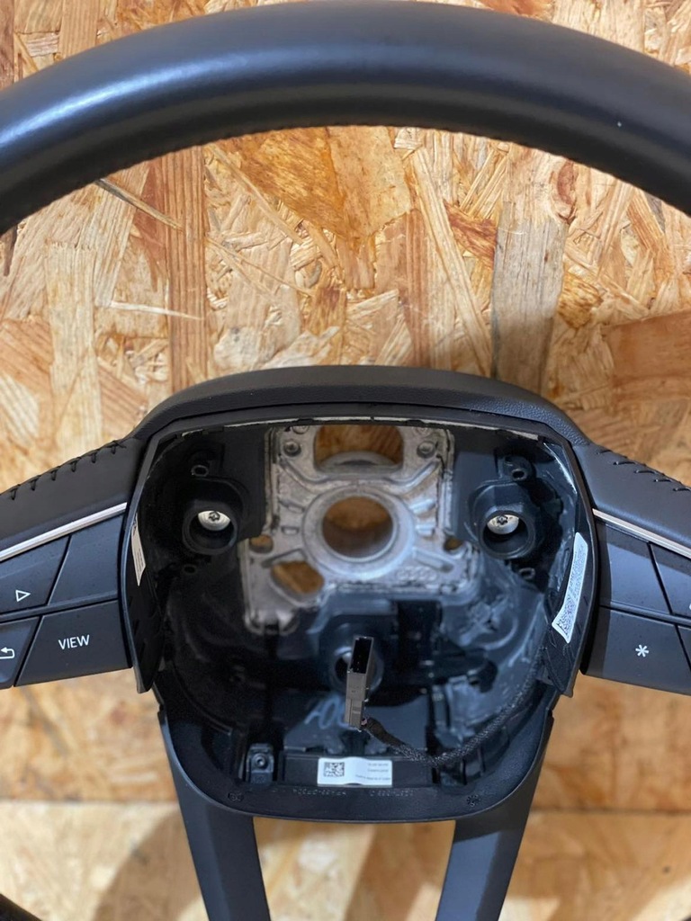 фото №7, Воздуховод многофункциональный audi q7 4m audi q8 ładna