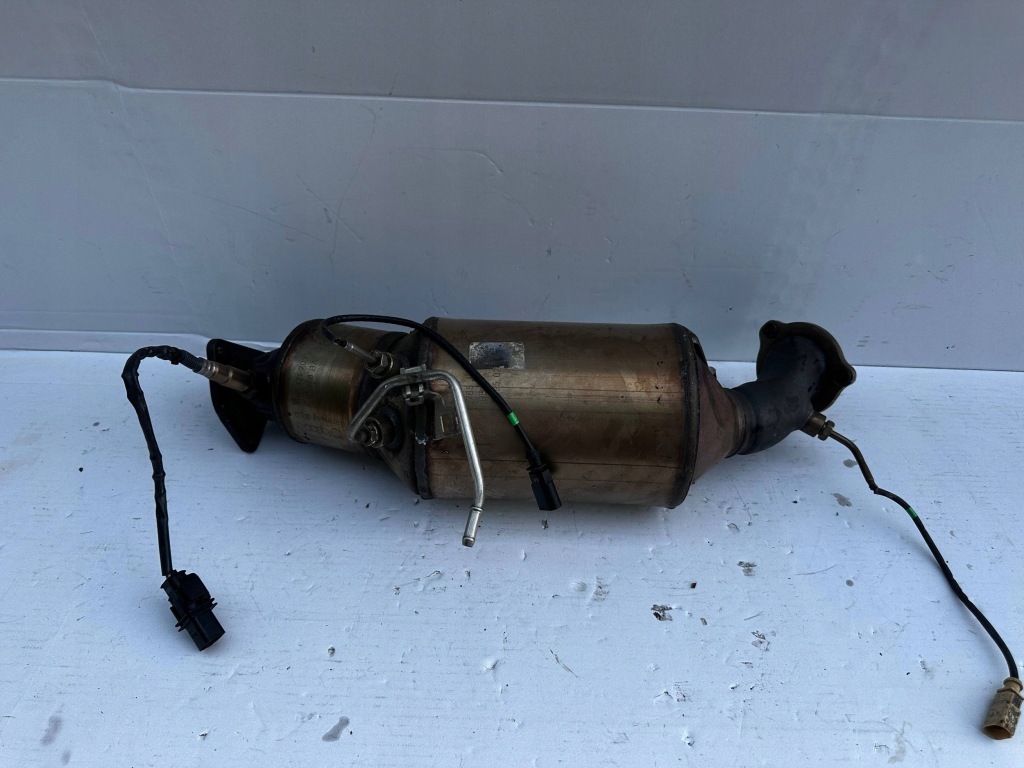 Купить Q5 8r рестайлинг  катализатор dpf датчик лямбда-зонд 2.0 d 8k0131703f 03l906068fh