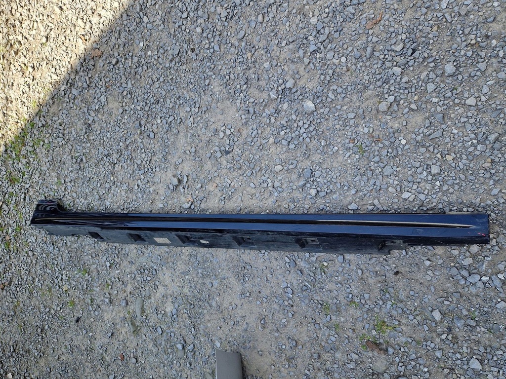 фото №1, Молдинг поріг права поріг vw passat b8 r-line 2014r-