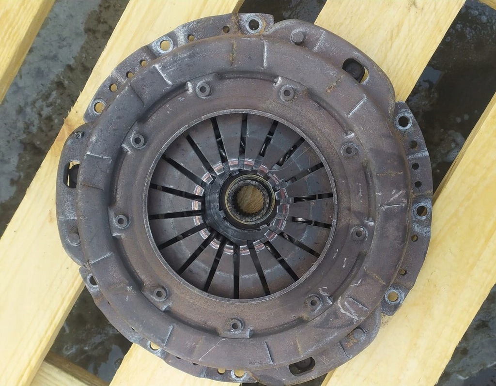 фото №1, Сцепление nissan patrol y60 2,8d 1992r.