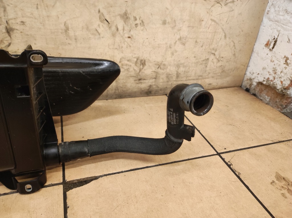 фото №6, Радиатор wody средняя porsche cayman 981