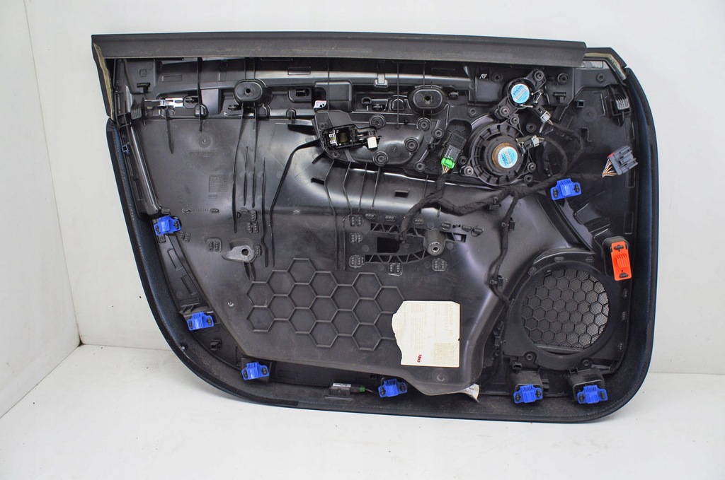 фото №5, Sr365 volvo v90 ii t5 16- momentum ^ обшивка дверь правый перед europa