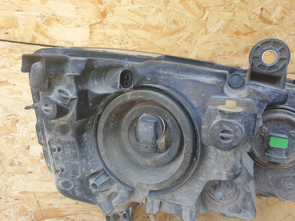 фото №10, Chrysler caravan voyager лампа левый перед