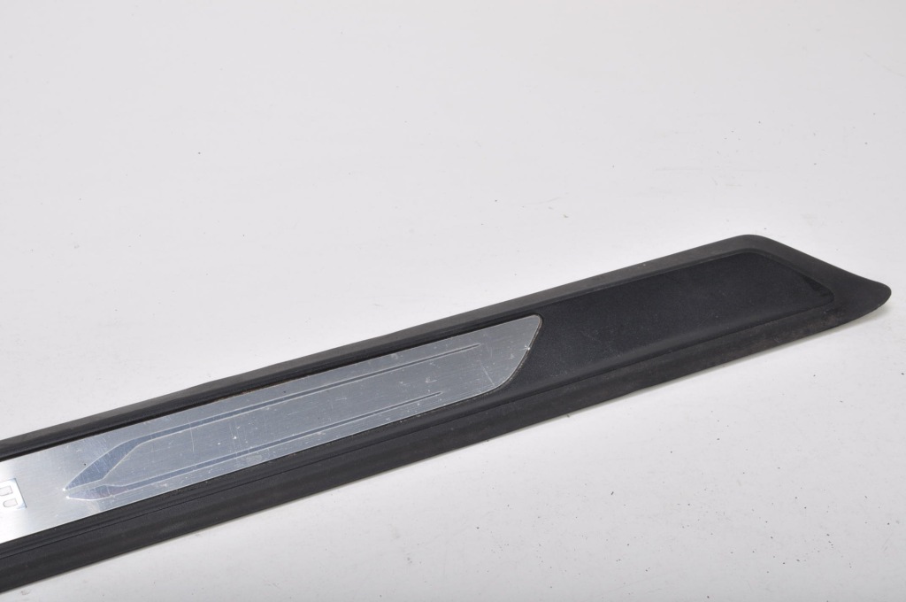 Bmw f21 f22 накладки комплект 7345104 7305881 Недорого