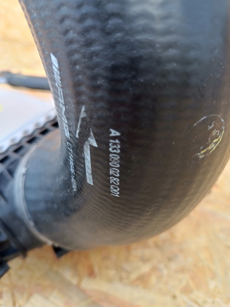 фото №5, Mercedes w176 45amg радіатор інтеркулер a1330900514 amg + генератор