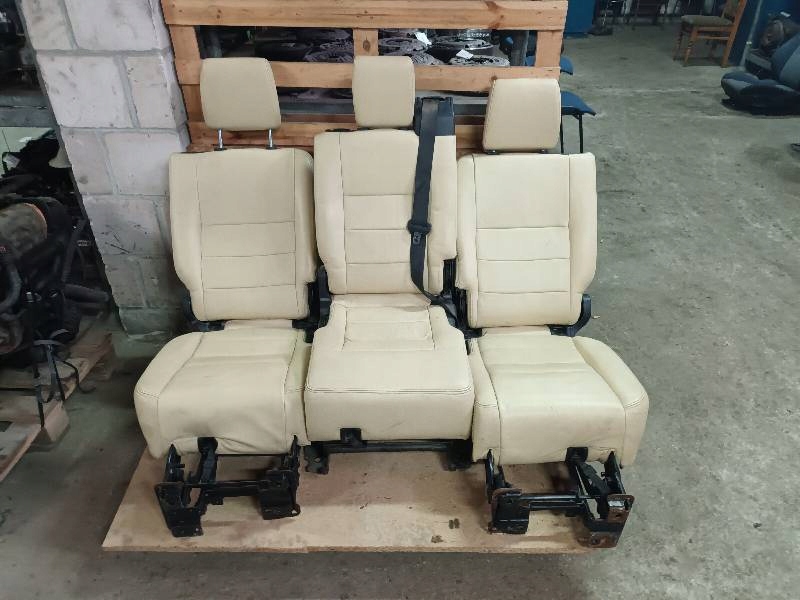 фото №1, Сиденье сиденья левый правый средний 2 ряд кожа land rover discovery 3