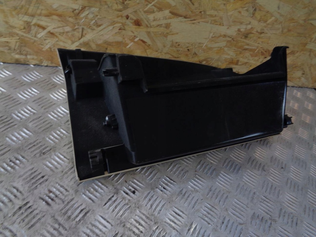 фото №6, Бардачок пассажира светлый suzuki kizashi 09- europa