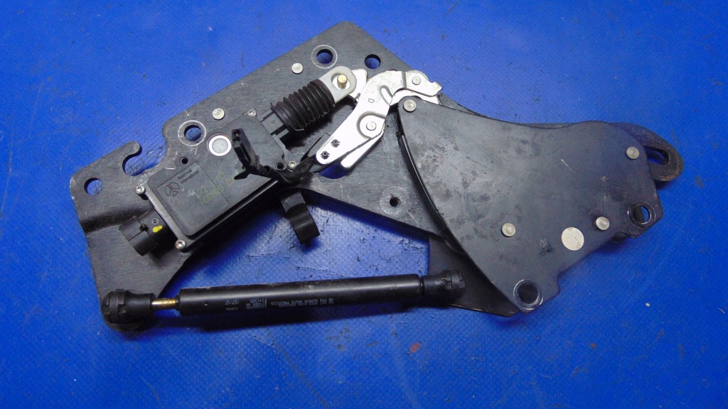 фото №1, Привод замок крыша правый citroen c3 pluriel 03-10 rok