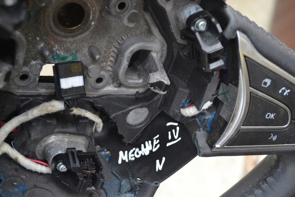 фото №11, Megane iv повітропровід шкіряний мультифункція 484005825r