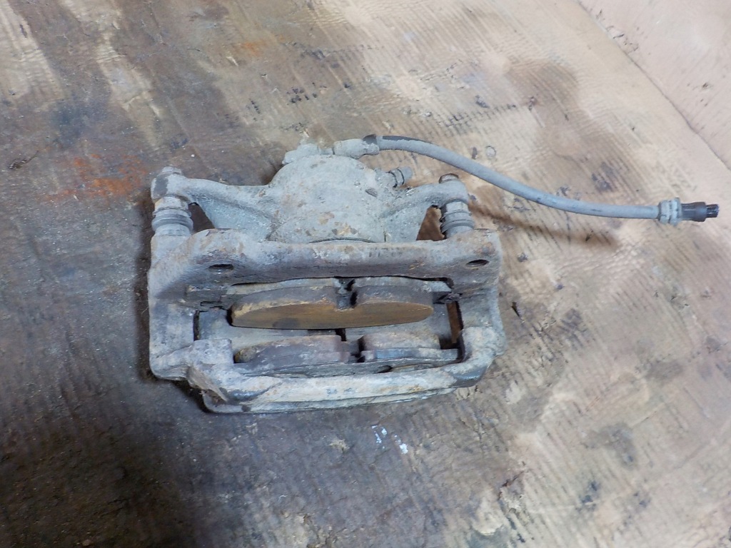 фото №5, Vw golf vii супорт правий перед 1.6 tdi