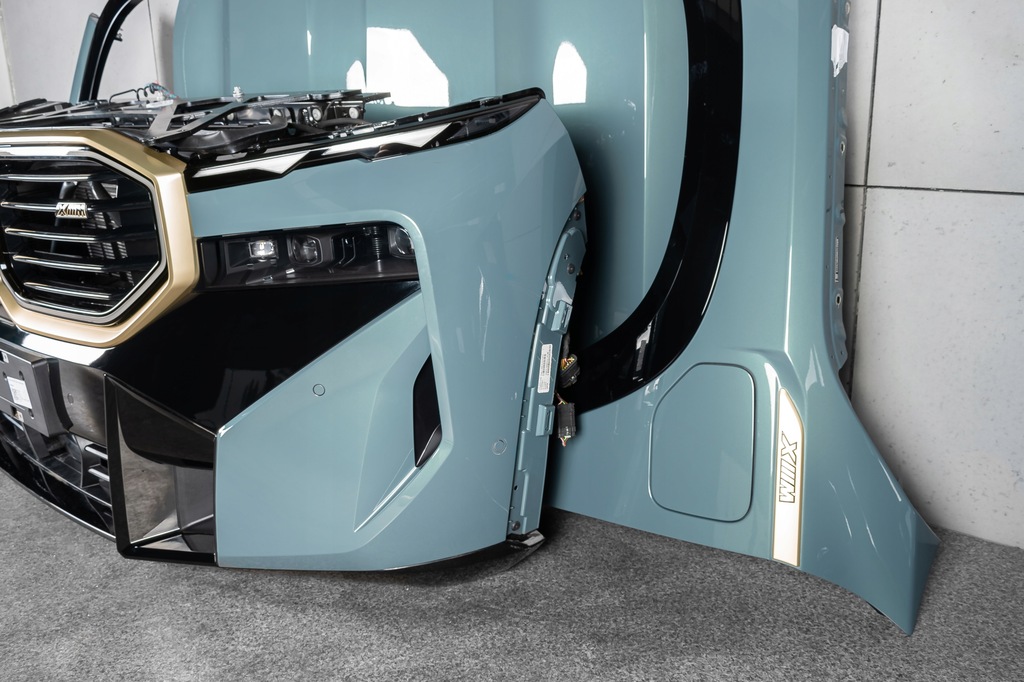 фото №10, Bmw xm g09 капот крыло бампер pas радиатор лампы led m-power c5y europa