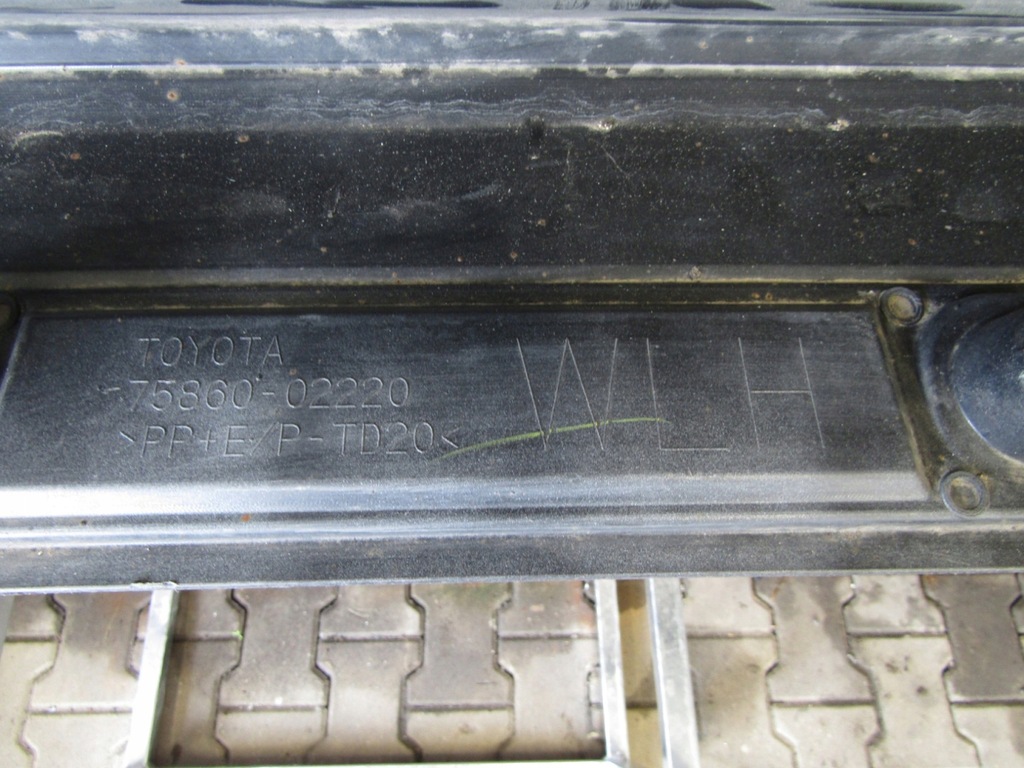 фото №10, Молдинг порог левая toyota corolla xii kombi e21