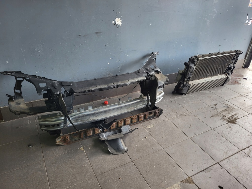 Купити Volvo v60 s60 2.0 d 2010-2013 ремінь перед радіатор вентилятори