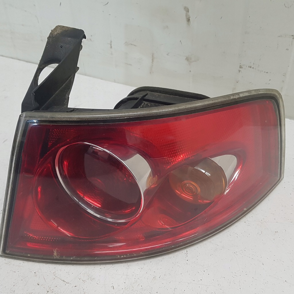 фото №1, Лампа правая задняя seat ibiza 3