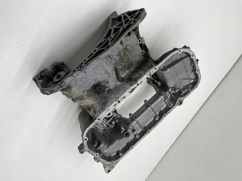 Audi a7 a6 c7 3.0 tdi cdu верхній піддон оливи масляна cała справна оригінал! в Україні