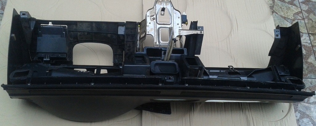 фото №11, Приборная панель приборная консоль honda civic 6 vi 98-01 aerodeck 77103-st3a-zz00