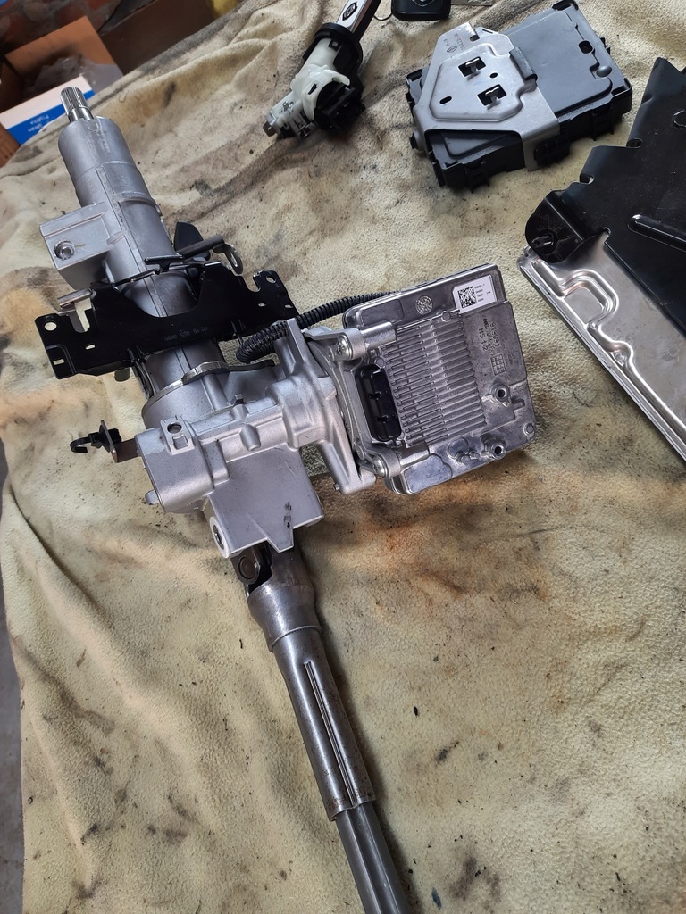 фото №10, Clio v 1.5 dci blue бортовий комп'ютер набір стартовий