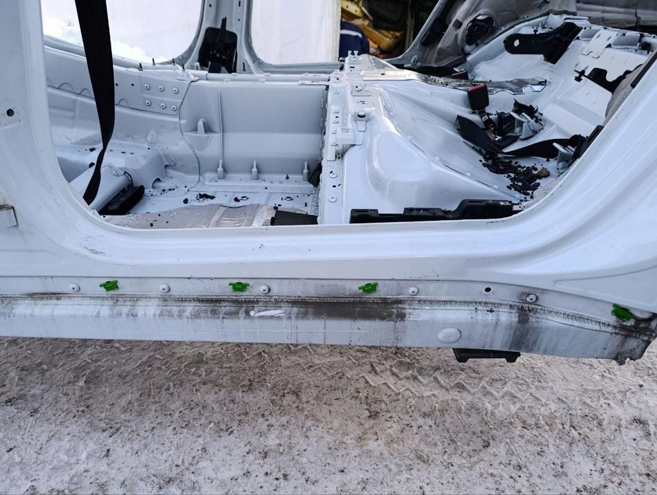 Порог porsche panamera 2018 с левый 971809223a в Украине