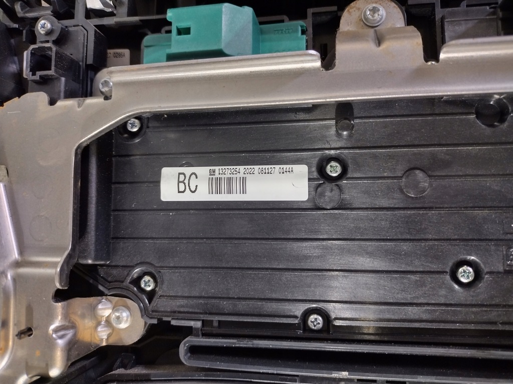 фото №9, Рамка радіо панель кондиціонера opel insignia a