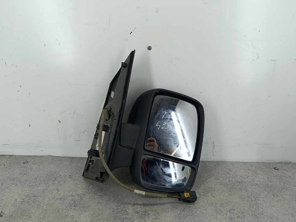 Дзеркало праве citroen jumpy ii 14007427xt 2.0 hdi Київ