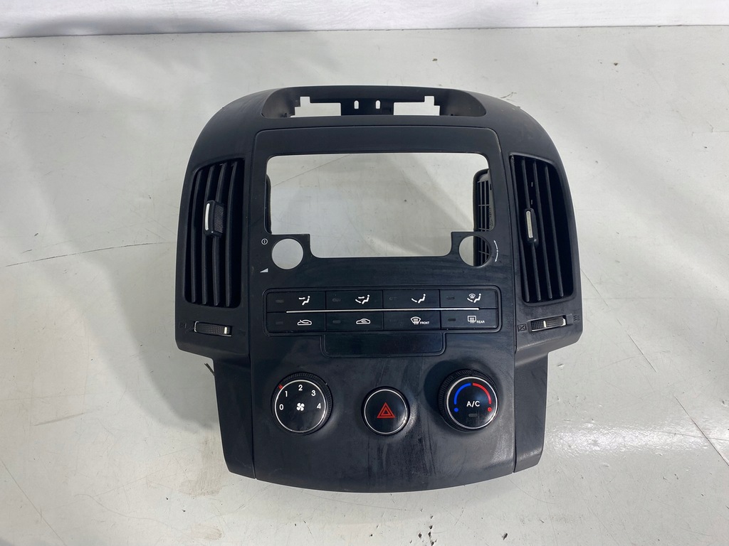 фото №1, Панель кондиционера, рамка hyundai i30 i eu