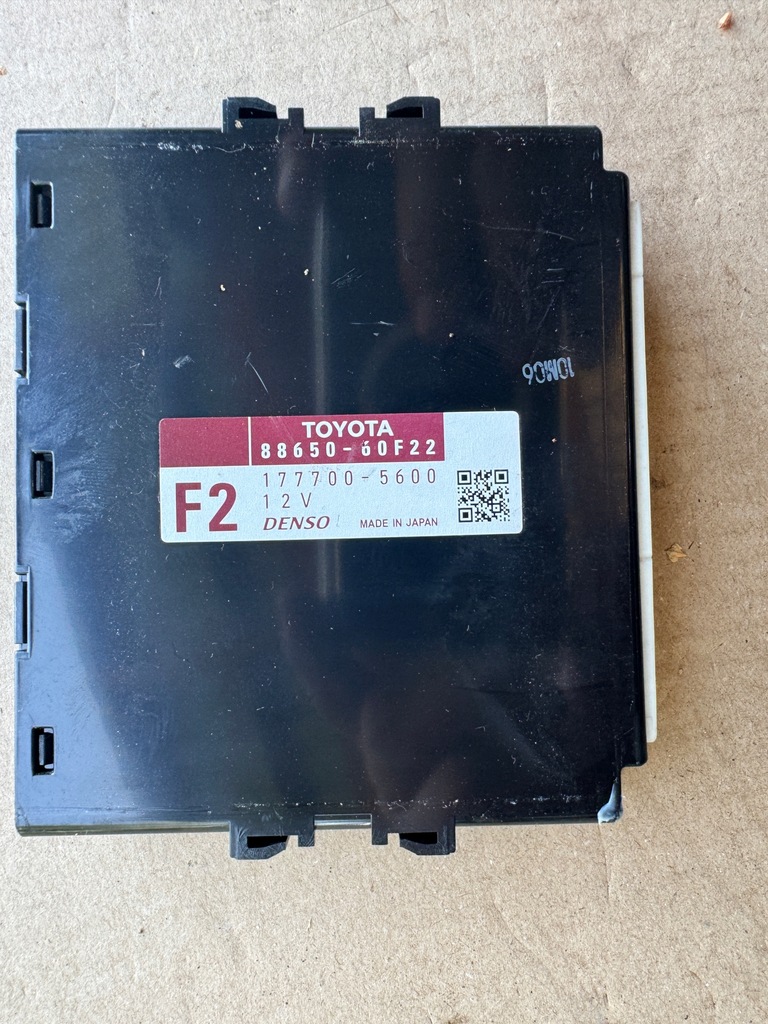 фото №1, Toyotaland cruiser модуль 88650-60f22