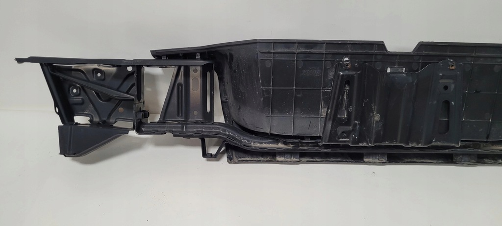 фото №7, Балка бампера задняя подножка toyota hilux 2015-20