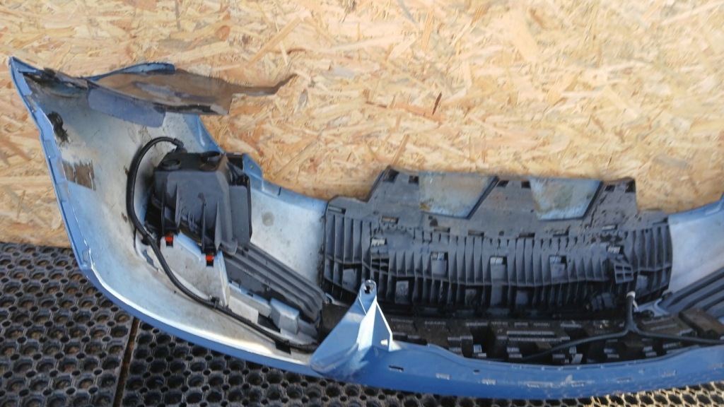 фото №12, Opel zafira b бампер перед противотуманная фара z21t