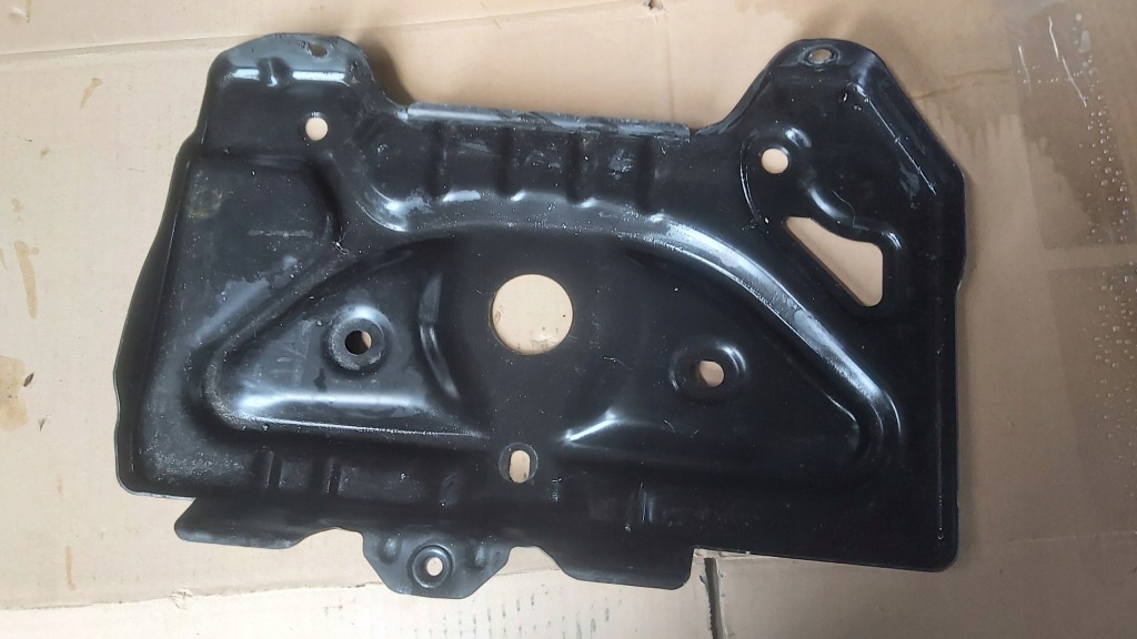 фото №1, Основание аккумулятор mercedes-benz оригинальный номер a2126200018