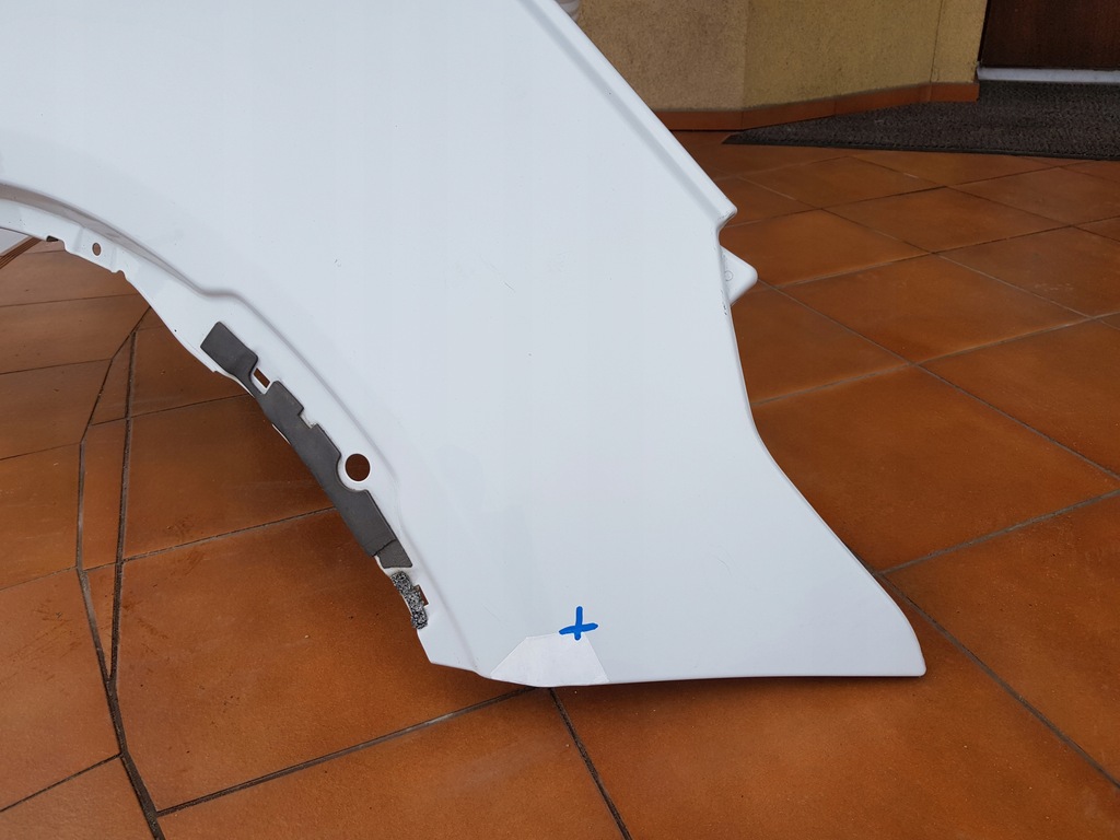 фото №9, Land rover discovery 5 v крыло правый перед