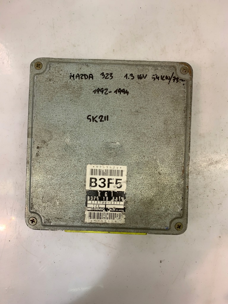 фото №1, Бортовой компьютер двигателя mazda b3f518881b