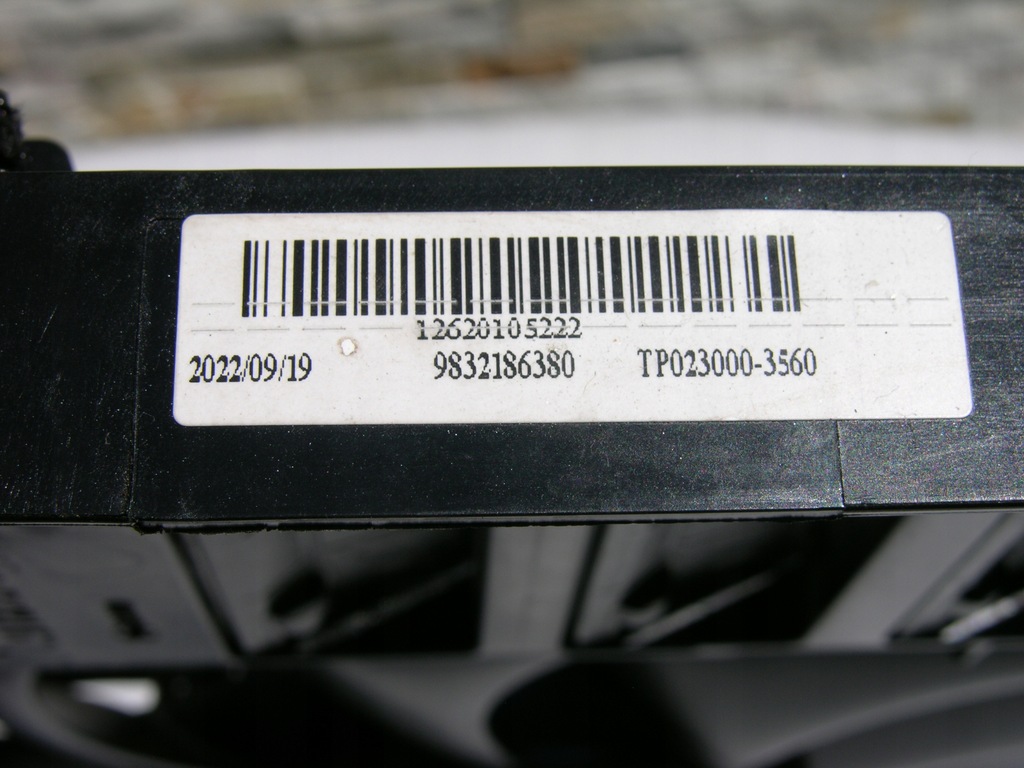 фото №14, Opel e-corsa e-mokka peugeot e-208 вентилятор радиатор корпус 9826929880