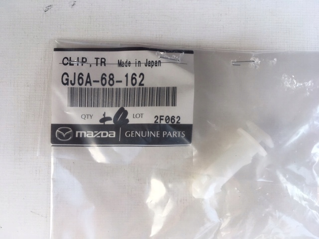 фото №1, Клипса штифт клипса пластиков оборудование mazda rx-8 oem gj6a-68-162