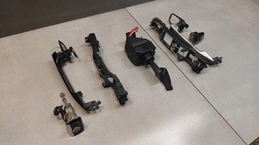 фото №11, Замок зажигания ключ вкладка ручка mercedes clk c208