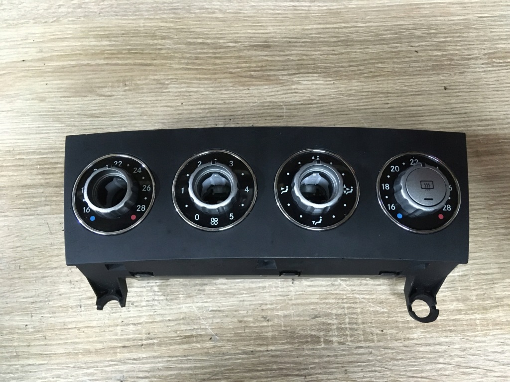 фото №6, 1718301385 панель кондиционера mercedes w171