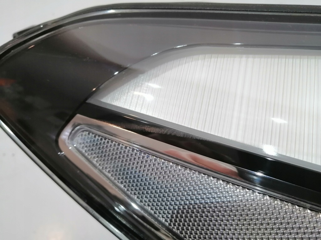 фото №14, Hyundai tucson iii лампа права передня