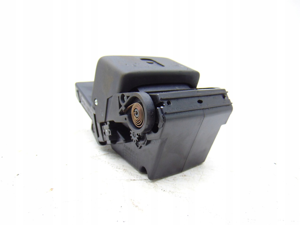 фото №3, Зарядное устройство do камера камеры venture range rover vogue l322 xvl500070pva