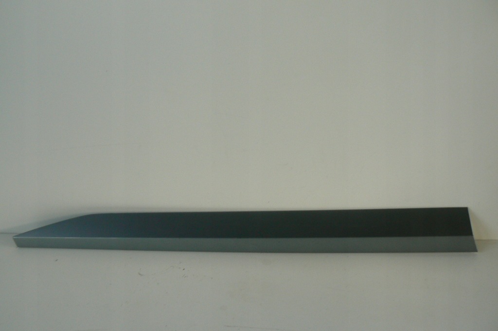 фото №1, Молдинг двері лівий перед skoda superb 3v0.854.939