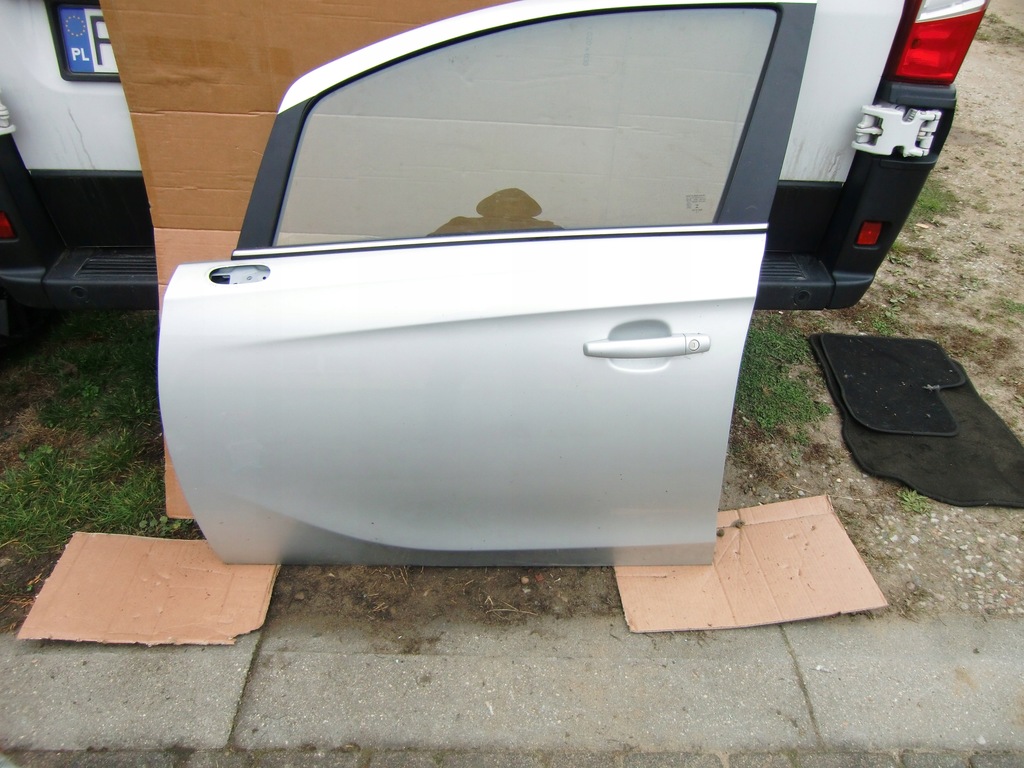 фото №1, Дверь левая перед opel corsa e 5d серебристые ładne