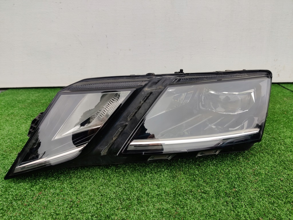 фото №1, Лампа передня ліва led skoda octavia 3 iii lift