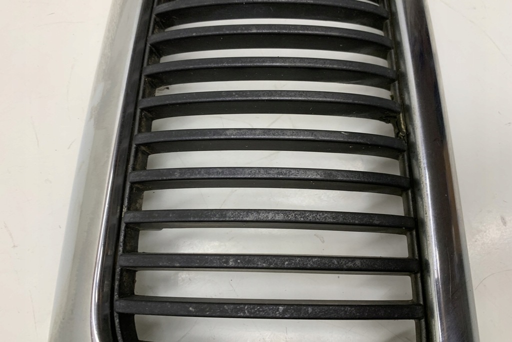 фото №12, Решётка радиатора jaguar xj x308 hnc5504 3.2l бензиновый 174kw 1996