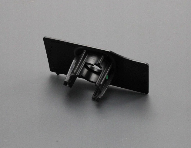 фото №2, Vw taigo cs передняя часть left сторона бампер парковочный датчик кронштейн 2g7919399