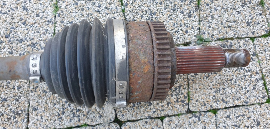 фото №4, Hyundai ix35 2.0crdi 2wd привідний вал ліва перед оригінал