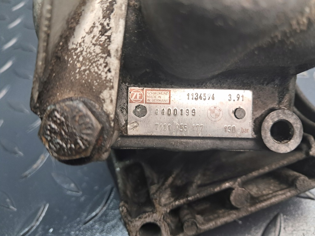 фото №7, Насос підсилювача zf 1 134 594 bmw e34 525i m50b25