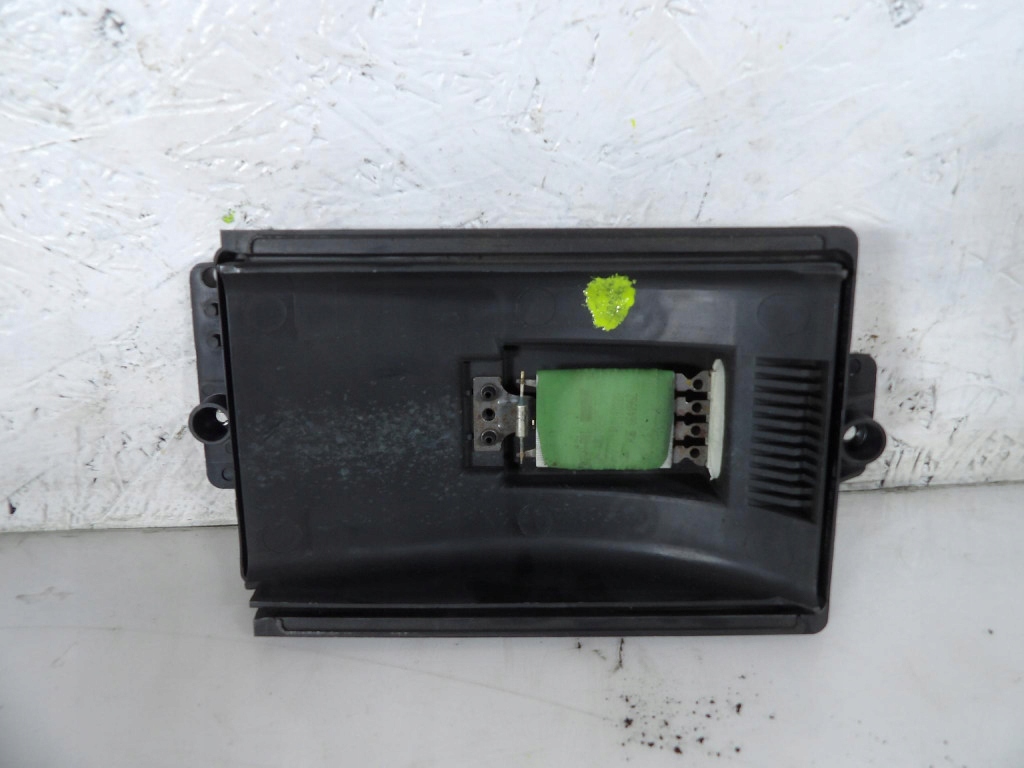 фото №1, Vw golf 4 резистор вентилятор 664096z