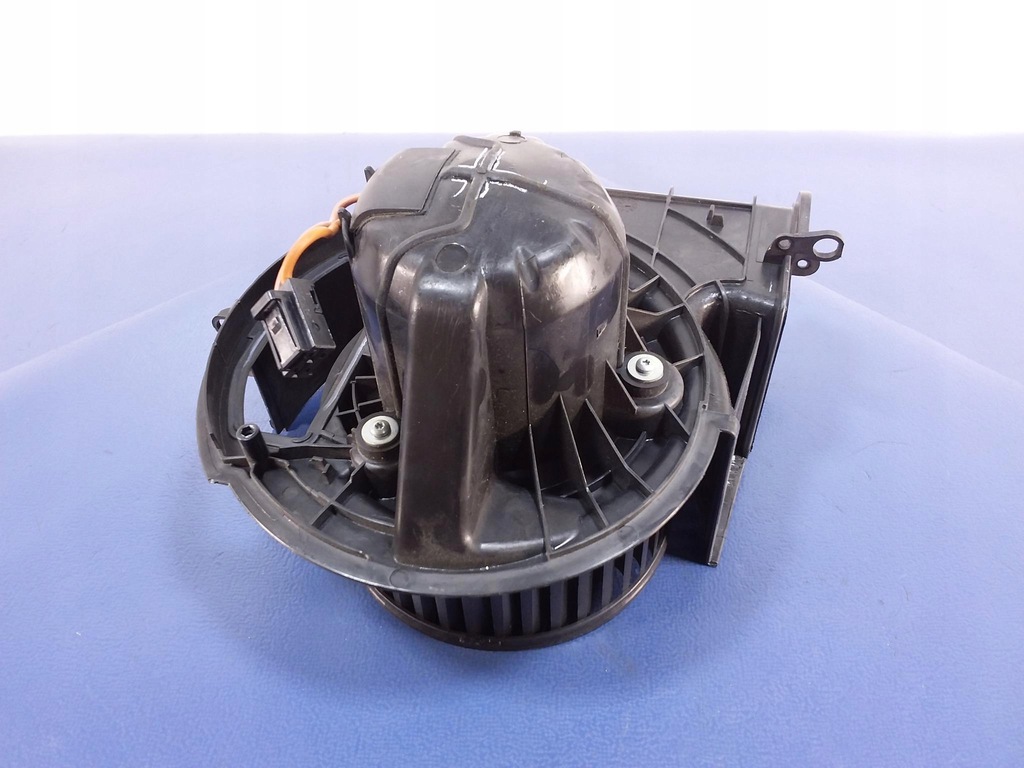 фото №5, Bmw x5 f15 воздуходувка воздуха t1028989c